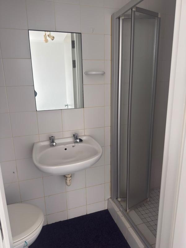 To Let 3 Bedroom Property for Rent in Sea Point Western Cape